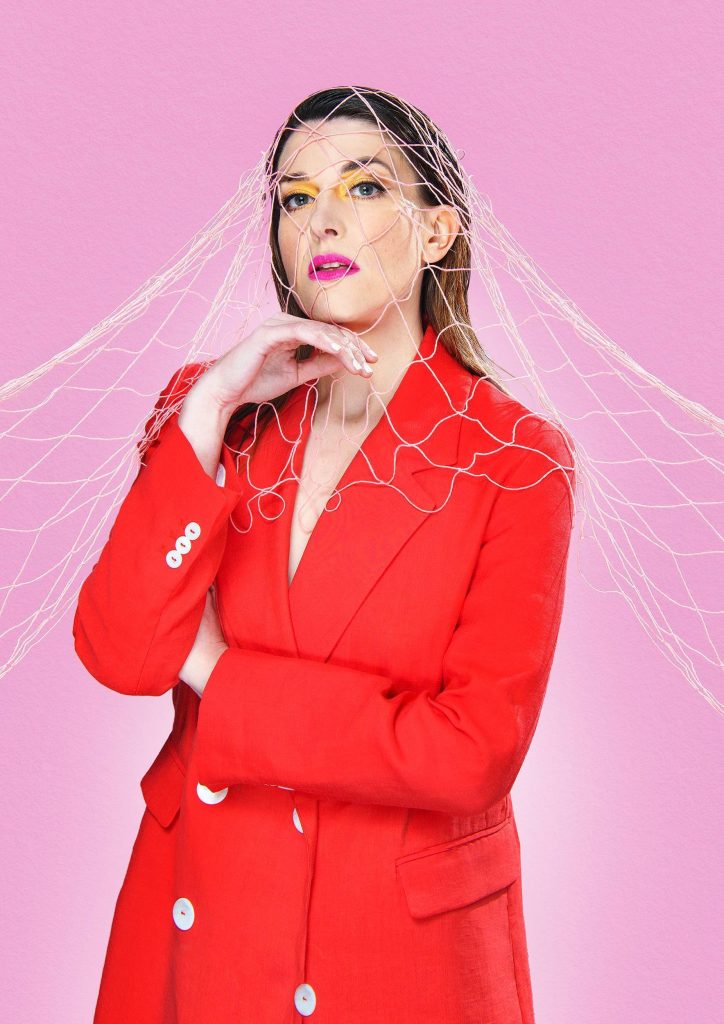 Nicolette Minster "Net Worth"